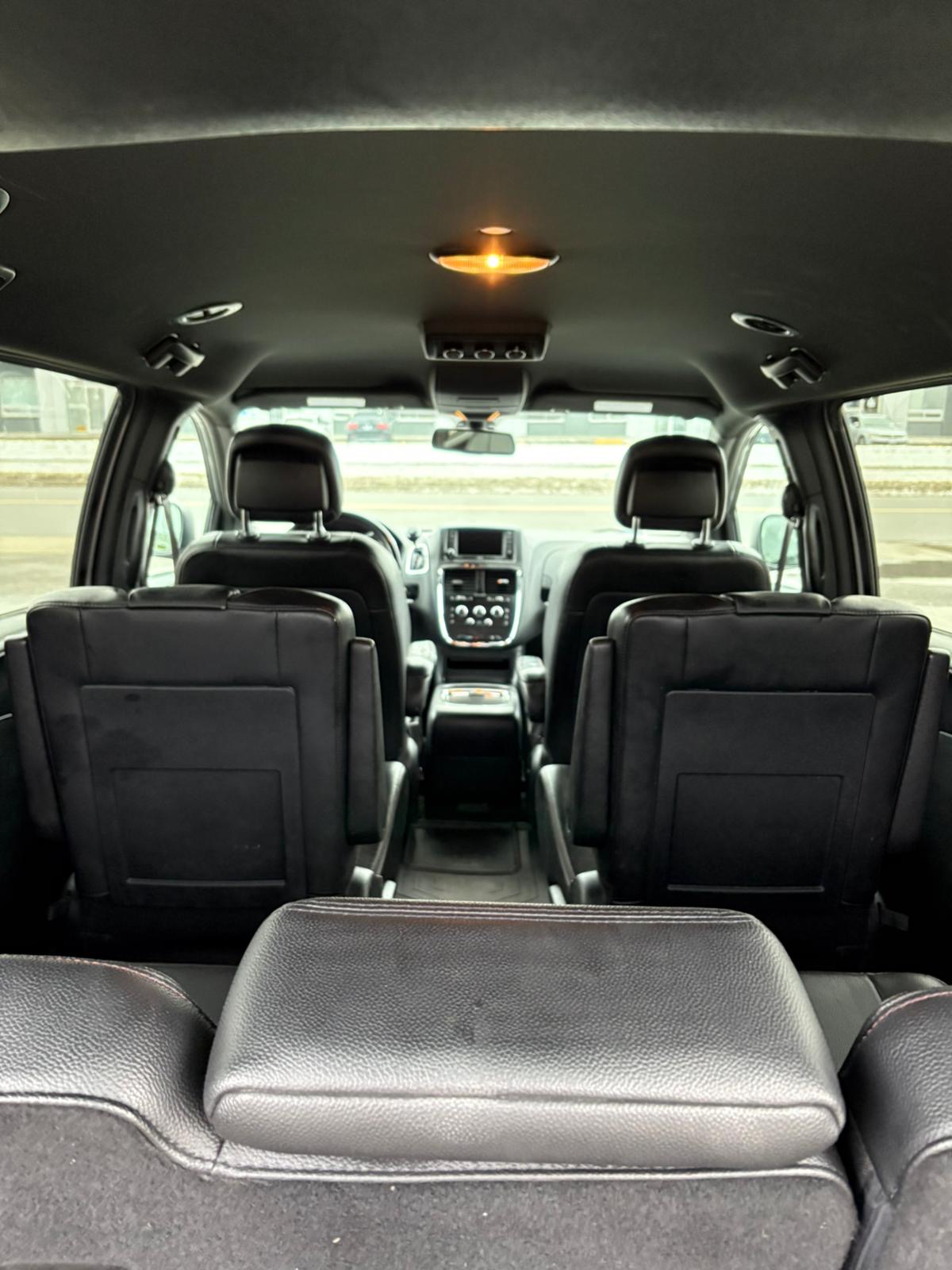 Dodge Grand Caravan Premium Plus 2020 Minivan