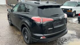 Toyota RAV4 LE 2017 SUV