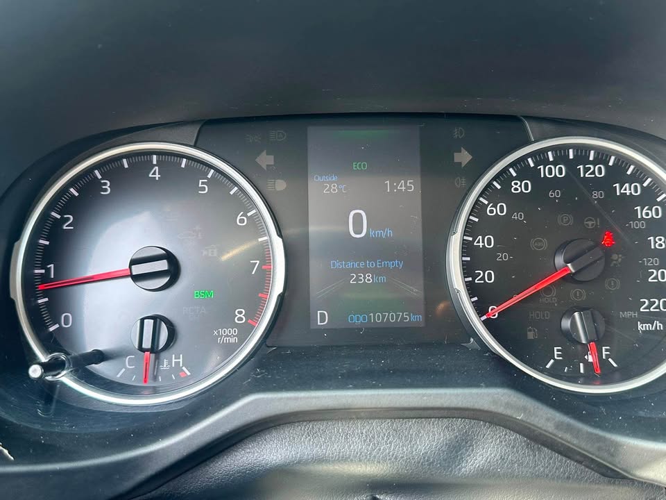 Toyota RAV4 LE 2021 SUV