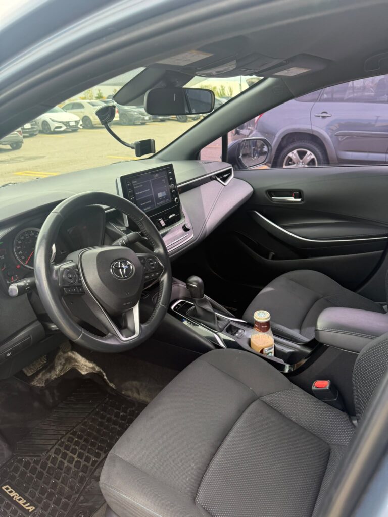 2020 Toyota Corolla SE – Sporty, Reliable & Fuel-Efficient