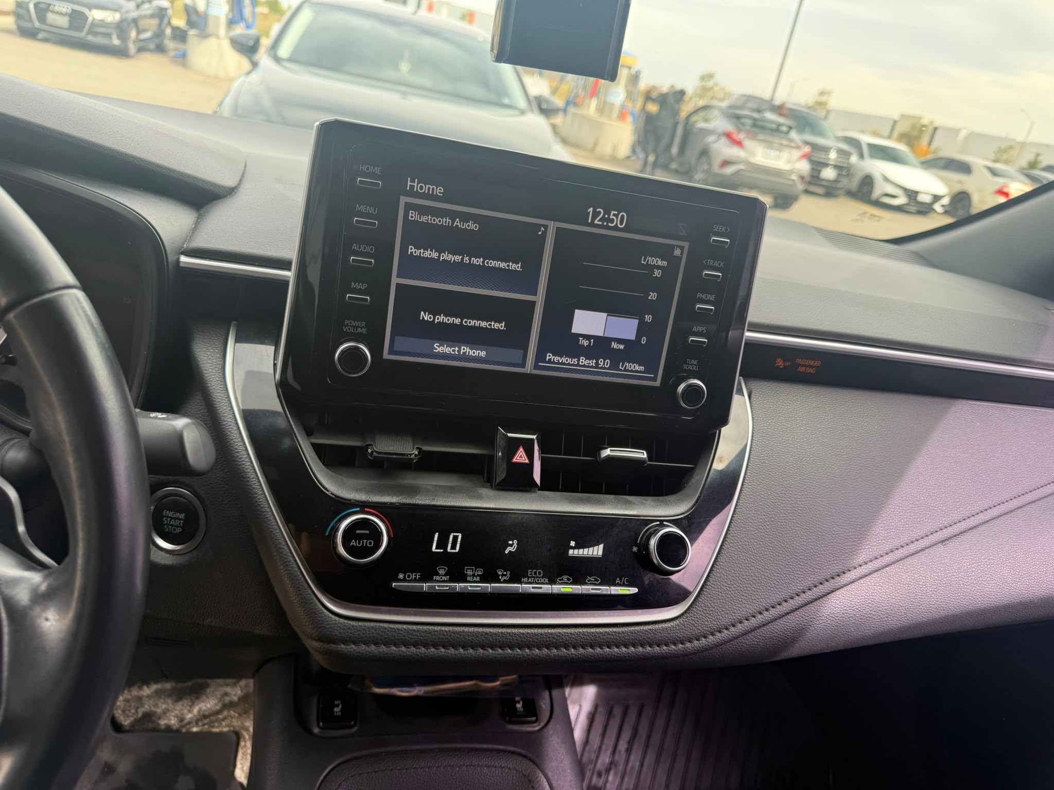 2020 Toyota Corolla SE – Sporty, Reliable & Fuel-Efficient