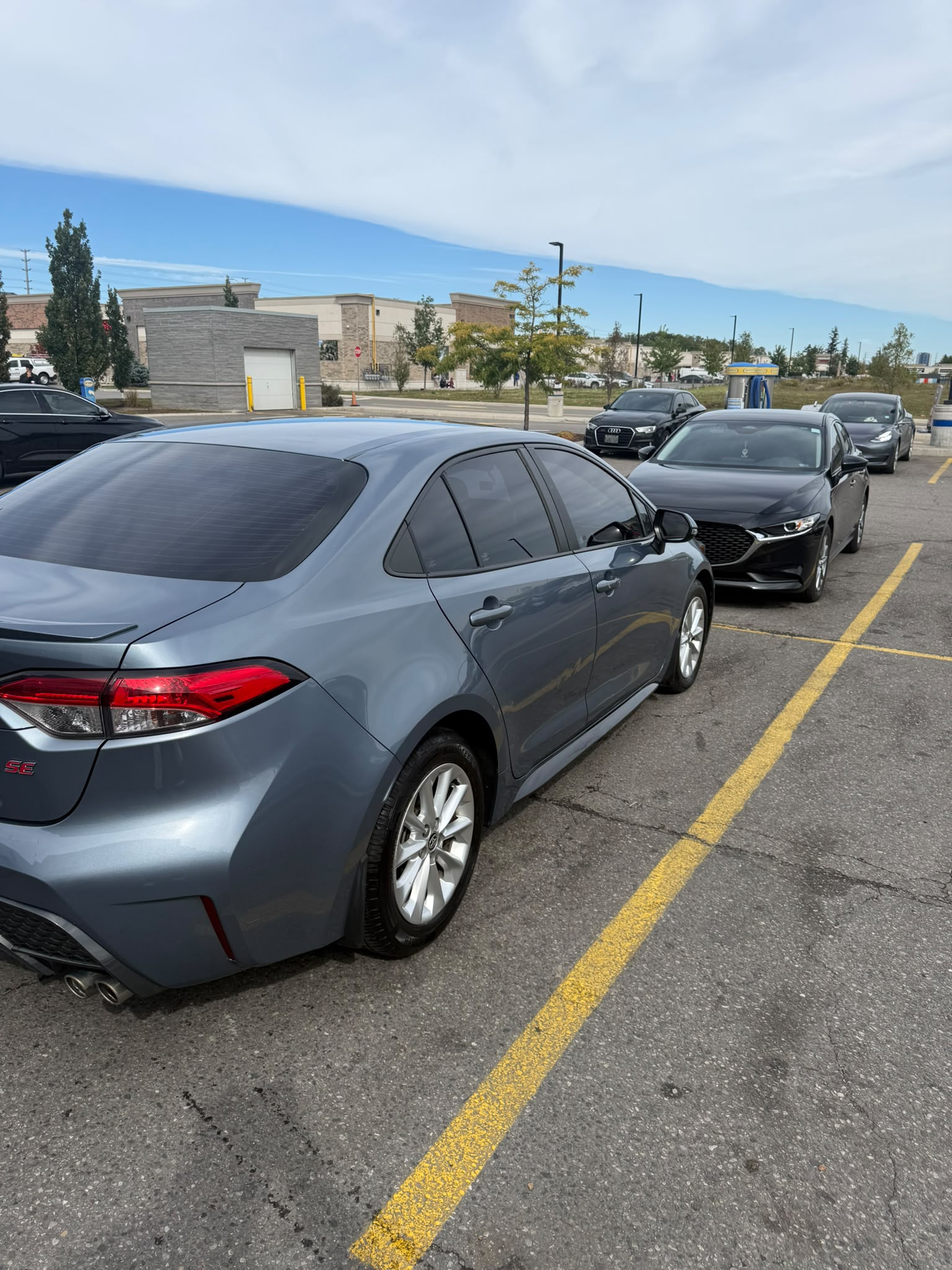 2020 Toyota Corolla SE – Sporty, Reliable & Fuel-Efficient
